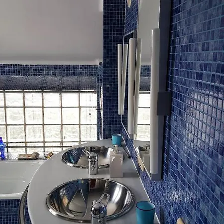 別荘 La Turrumbera De *